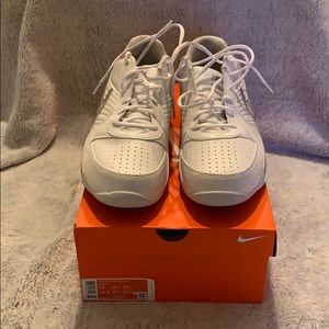 Nike Air Baseline Low